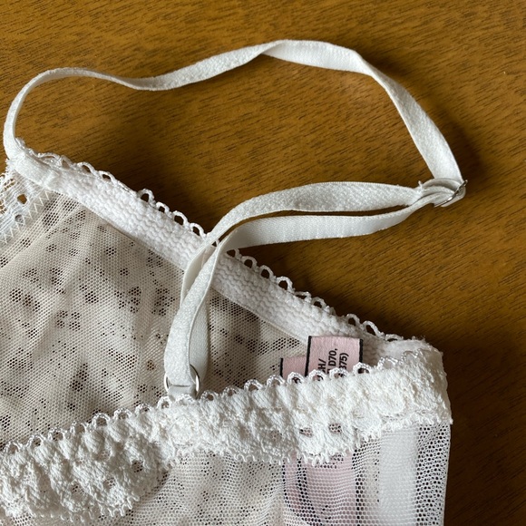 Pullover Lace Bra - Picture 7 of 10